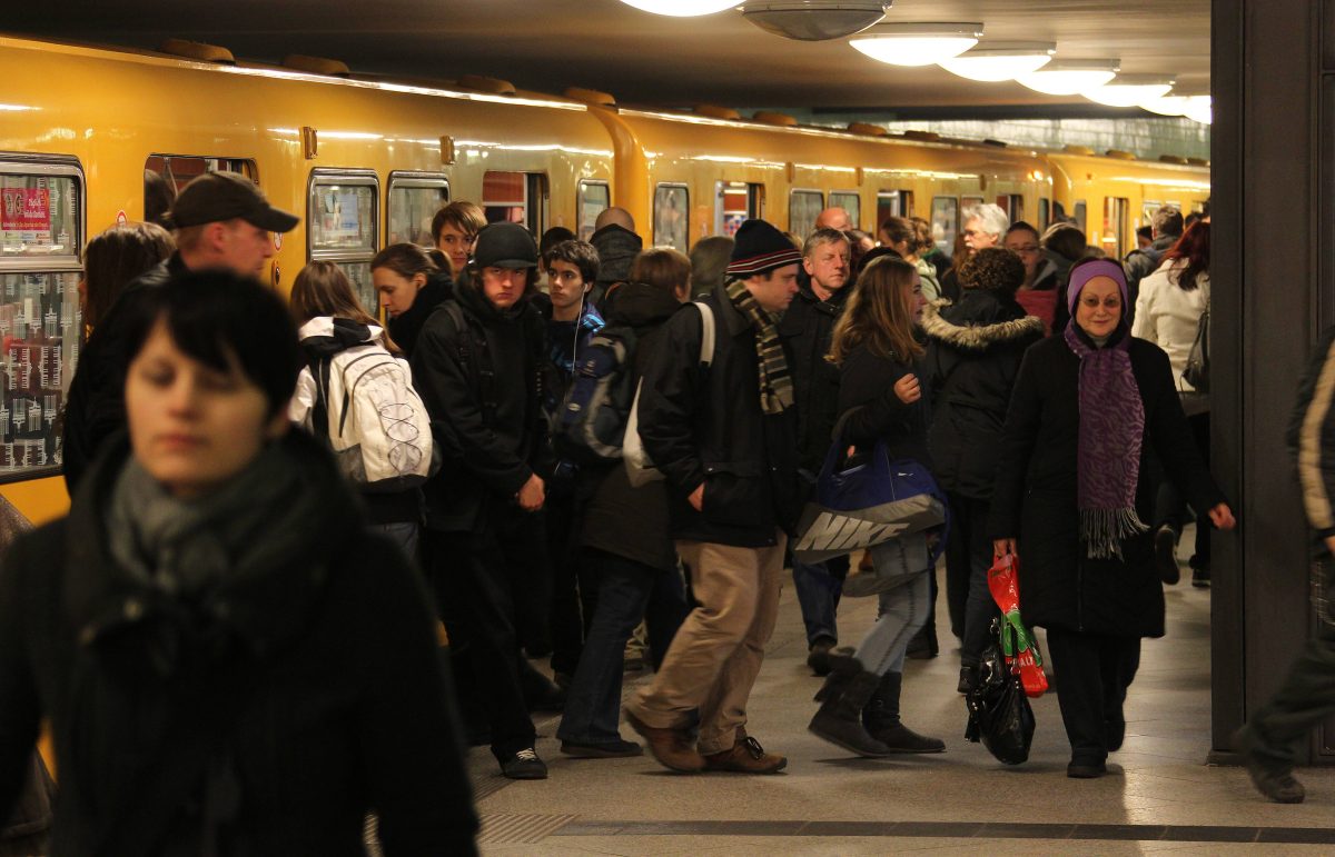 TÃ¤glich nutzen Hunderte Berliner die Fahrzeuge der BVG und S-Bahn Berlin.